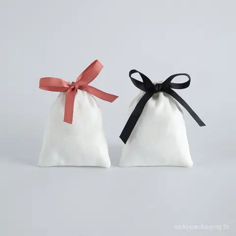 สินค้าใหม่ !! พร้อมส่งจากไทย ถุงผ้ากำมะหยี่ สำหรับใส่ของขวัญ เครื่องประดับ หินหอม ดอกไม้หอม