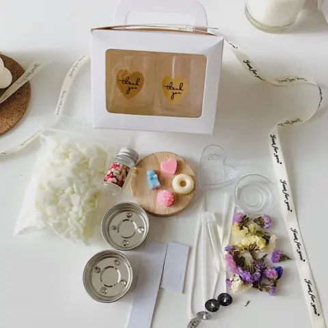 พร้อมส่ง set ทำเทียนหอม ทำได้4ชิ้น